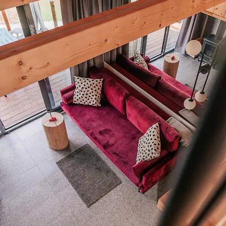 Casa vacanze Wymarzone Domki- Z Prywatnymi Jacuzzi I Kominkiem