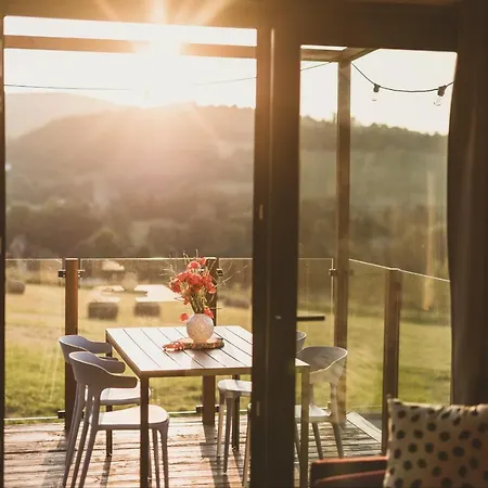 Wymarzone Domki- Z Prywatnymi Jacuzzi I Kominkiem Wiesciszowice